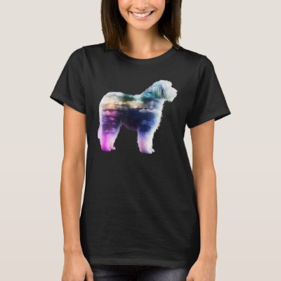 Colorful Bobtail Wilderness Nature Old English She T-Shirt