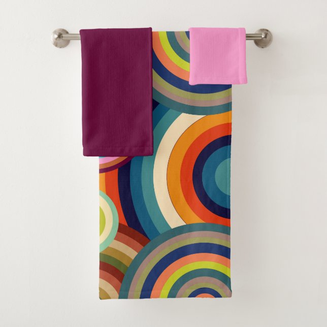 Colorful Bullseyes  Bath Towel Set (Insitu)