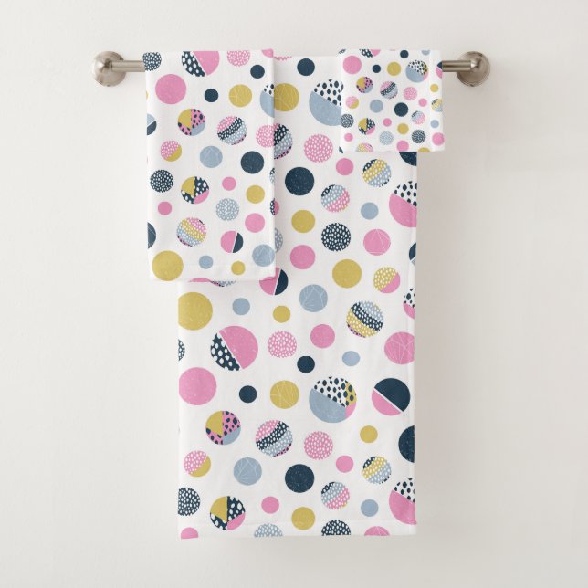 Colorful Circles  Bath Towel Set (Insitu)