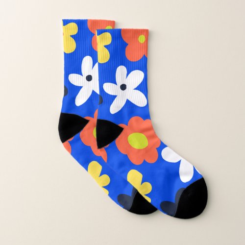 Colorful daisy flowers pattern socks