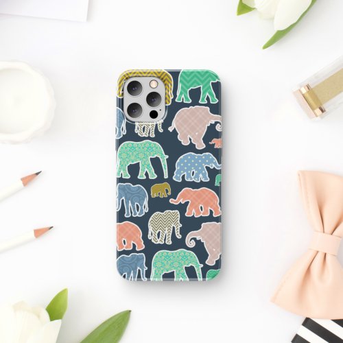 Colorful Elephants Pattern Of Elephants Zigzag iPhone 11 Case