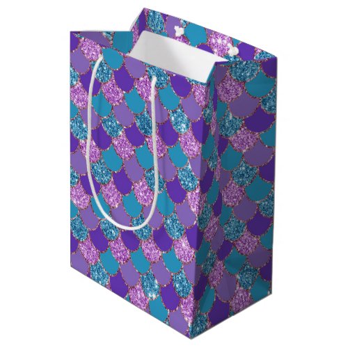 Colorful glittery mermaid scales pattern medium gift bag