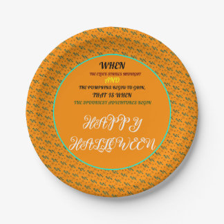 COLORFUL HALLOWEEN PARTY SPOOKY SEAMLESS PATTERN PAPER PLATES