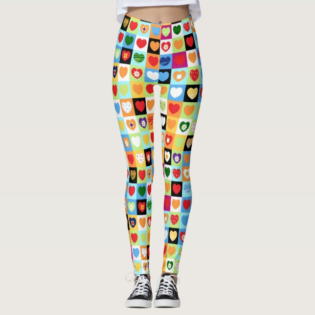 Colorful hearts pattern leggings (Front)