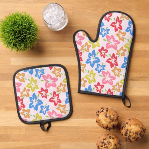Colorful Hibiscus Pattern Of Flowers Oven Mitt  Pot Holder Set
