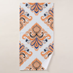 Colorful ikat pattern in vintage style. Elegant et Bath Towel