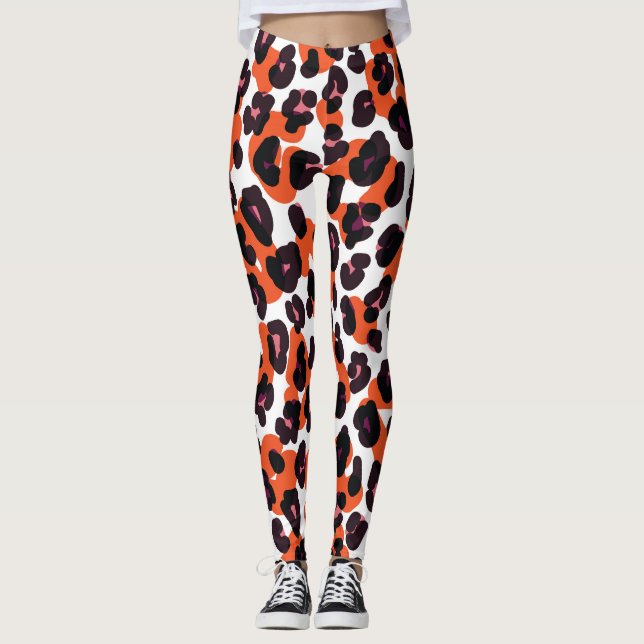 Colorful Leopard Pattern: Seamless Design. Leggings (Front)