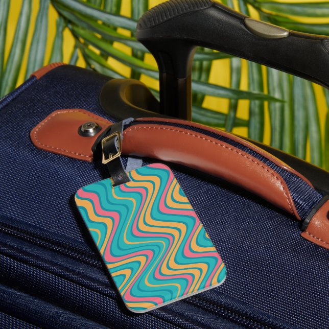 colorful luggage tag (Front Insitu 1)