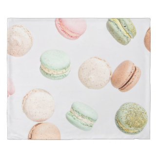Colorful Macarons: Sweet Falling Pattern. Duvet Cover