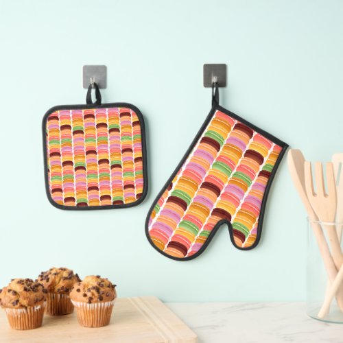 Colorful Macaroon Stacks Pattern Oven Mitt  Pot Holder Set