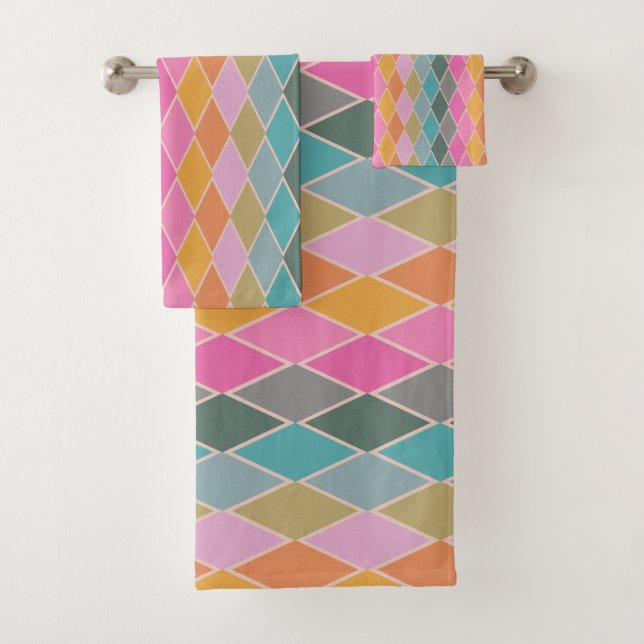 Colorful Modern Diamond Shapes Geometric Pattern  Bath Towel Set (Insitu)