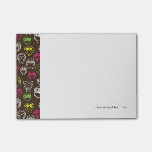 Colorful owl doodle background pattern post-it notes