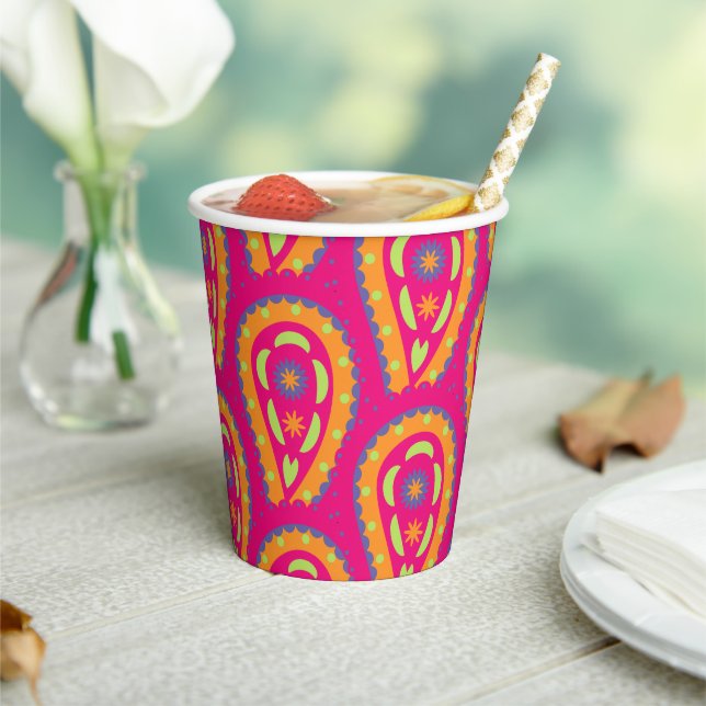 Colorful Paisley Paper Cups (Insitu)