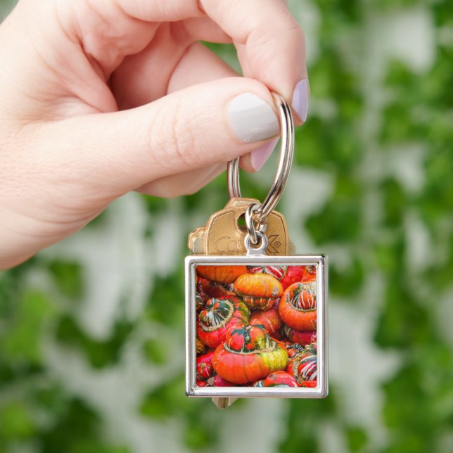 Colorful pumpkins keychain (Hand)
