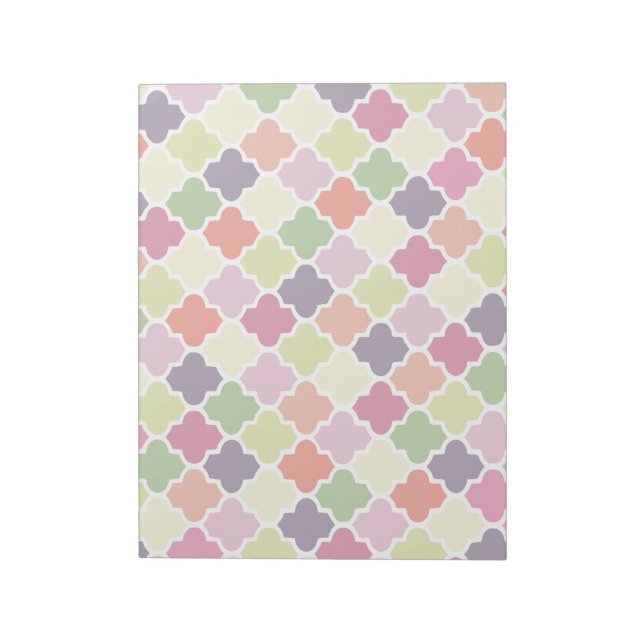 Colorful quatrefoil pattern notepad (Rotated)