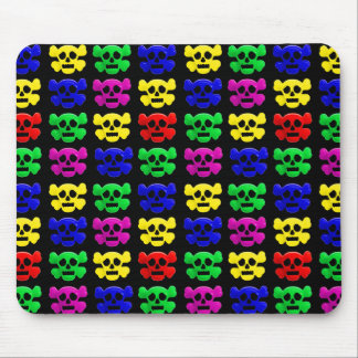 Colorful skulls pattern mouse pad