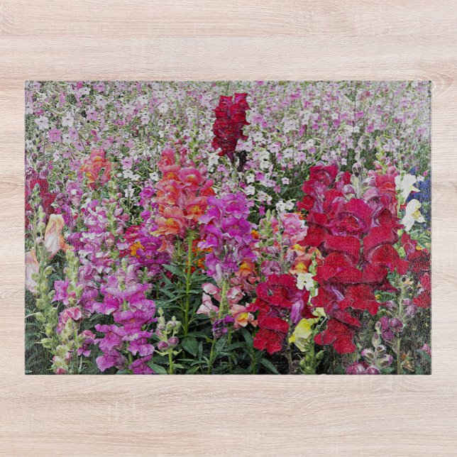Colorful Snapdragon Garden Floral Cutting Board (In Situ)