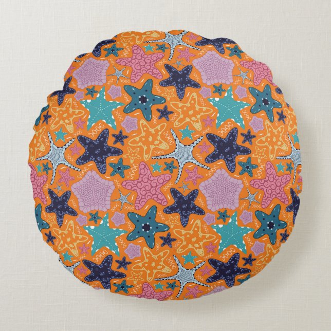 Colorful Star fishes Round Pillow (Front)