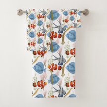 COLORFUL TROPICAL FISH