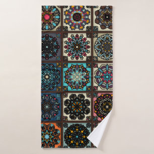 Colorful vintage seamless pattern with floral and  bath towel