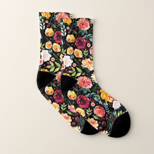 Colorful watercolors garden flowers pattern socks