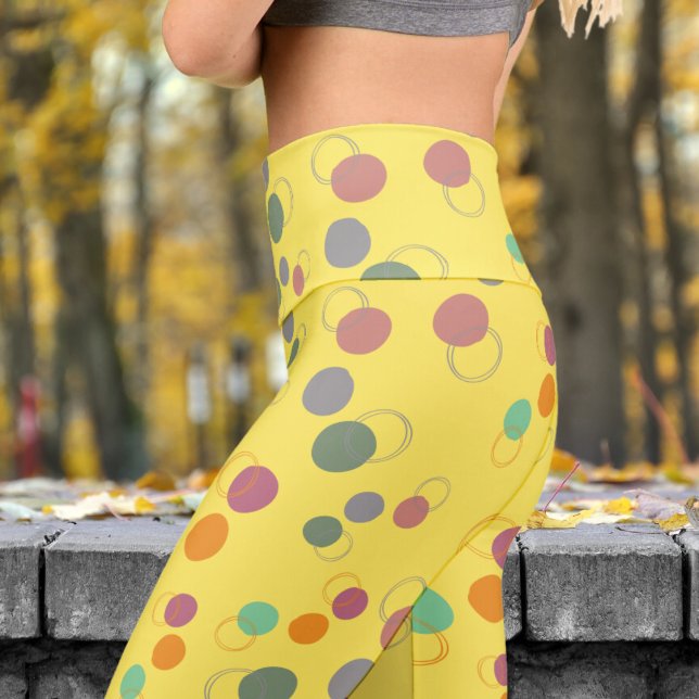 Colorful Yellow Bubbles Pattern Yoga Capri Leggings (Bubbly Bubbles on Corn Capri Leggings)