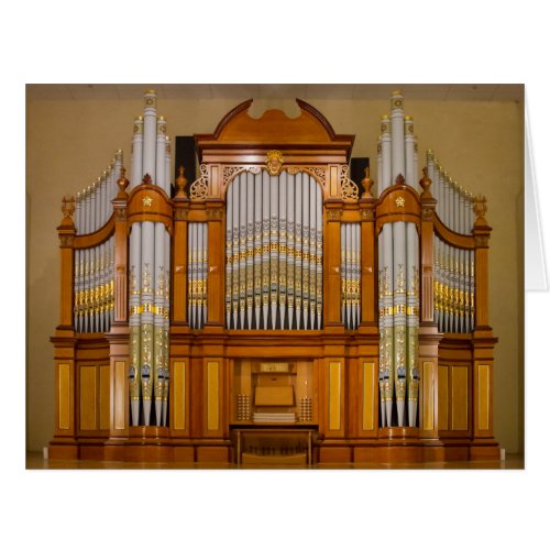 Colourful South Australian pipe organ