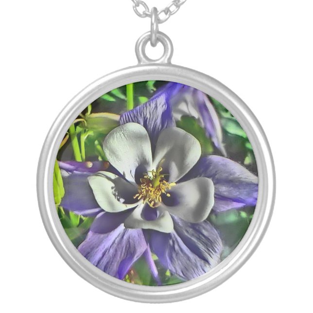 Columbine flower necklace (Front)