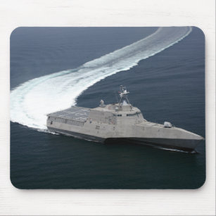 Combat ship Independence in the Gulf of Mexico Mouse Pad