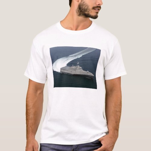 Combat ship Independence in the Gulf of Mexico T_Shirt