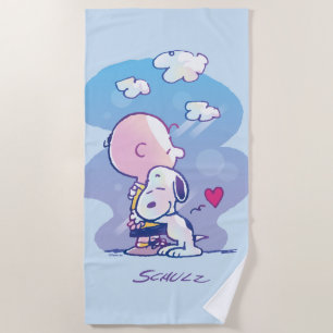 Comfort & Security Charlie & Snoopy Hug Beach Towel