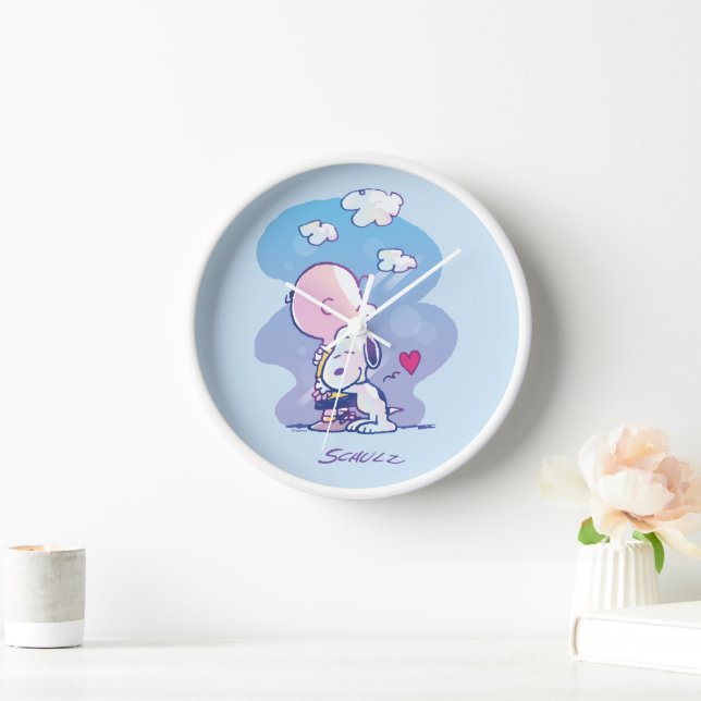 Comfort & Security | Charlie & Snoopy Hug Clock (Home)