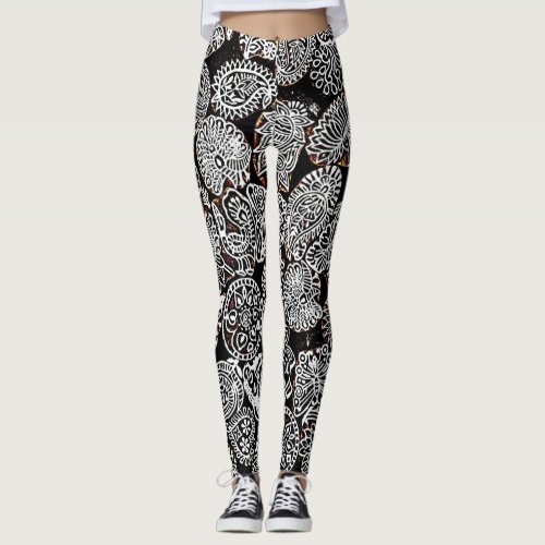 Comfy Hipster Leggings Black  White Paisley