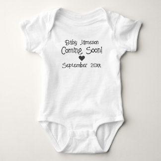 Coming Soon! Baby Pregnancy Announcement Heart Bodysuit
