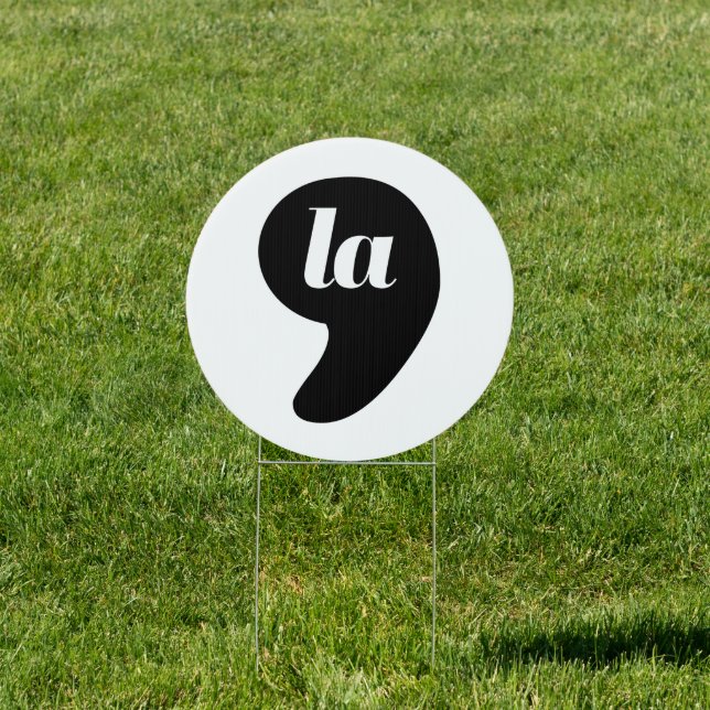 Comma La - Kamala Black Sign (Insitu)