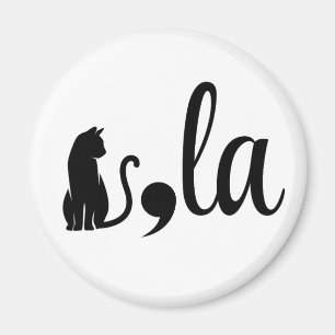 Comma La Kamala Harris - cat mom for Kamala  Magnet