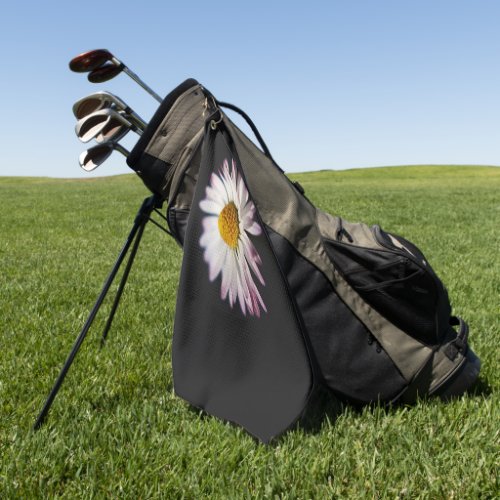 Common Daisy gtcn Golf Towel