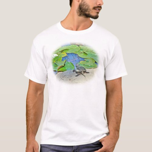 Common Snapping Turtle _ Chelydra serpentina T_Shirt