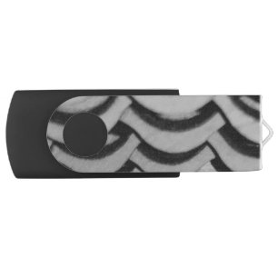 COMPUTER USB FLASH DRIVE ART AND DESIGN