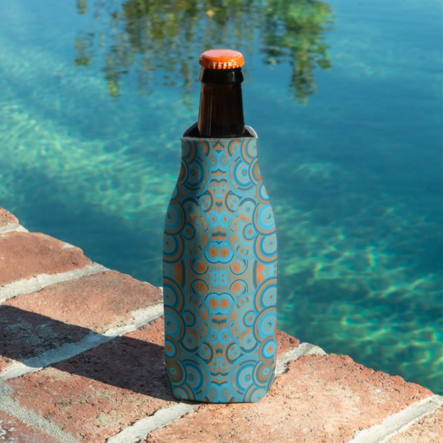 Concentric Circle Gradient Orange Rust Turquoise Bottle Cooler (In Situ Pool)