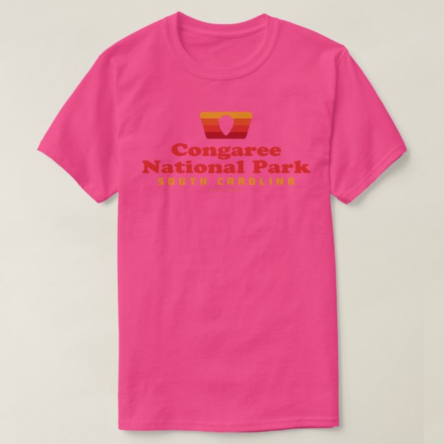 Congaree National Park Retro Badge Arrowhead Red T-Shirt (Design Front)