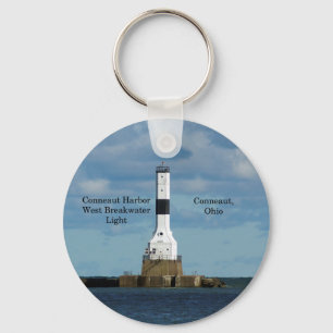 Conneaut Harbor West Bkw Light key chain