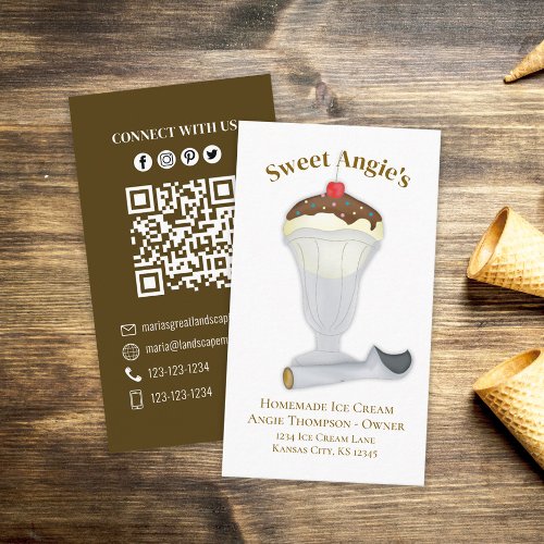 Connect With Me  QR Code Simple Bakery Ice Cream Business Card