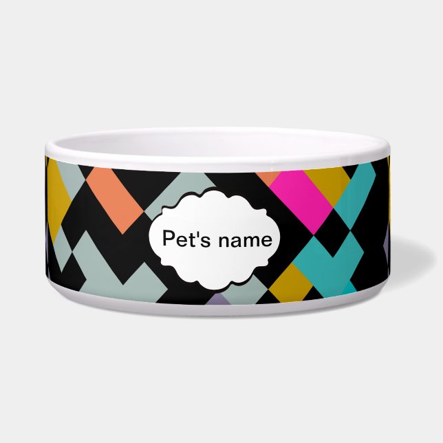 Connnected shapes abstract design bowl (Front)