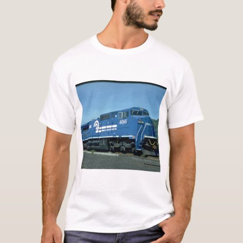 Conrail new GE widecab C40_B 6065_Trains T_Shirt