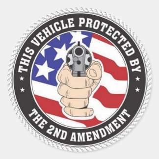 CONSTITUTION LOVING AMERICAN CLASSIC ROUND STICKER
