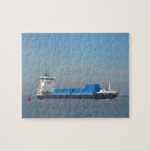 Container Ship Vantage