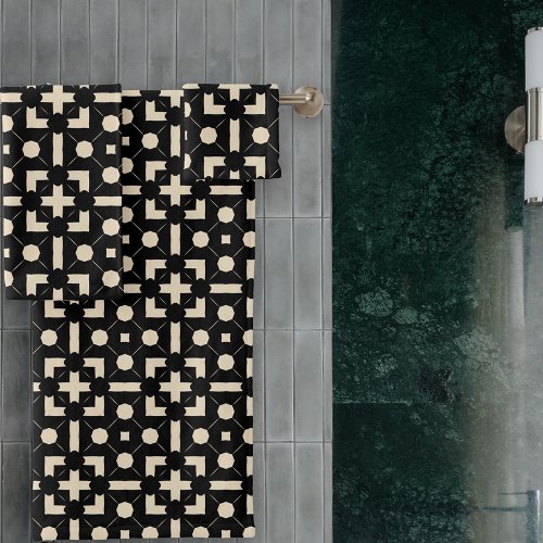 Contemporary Chic Black  Beige Geometric Pattern Bath Towel Set