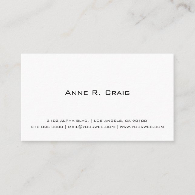 Contemporary Minimalist Business Card (Front)