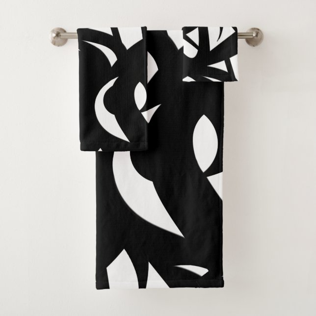 Contemporary Modern White / Black  Bath Towel Set (Insitu)